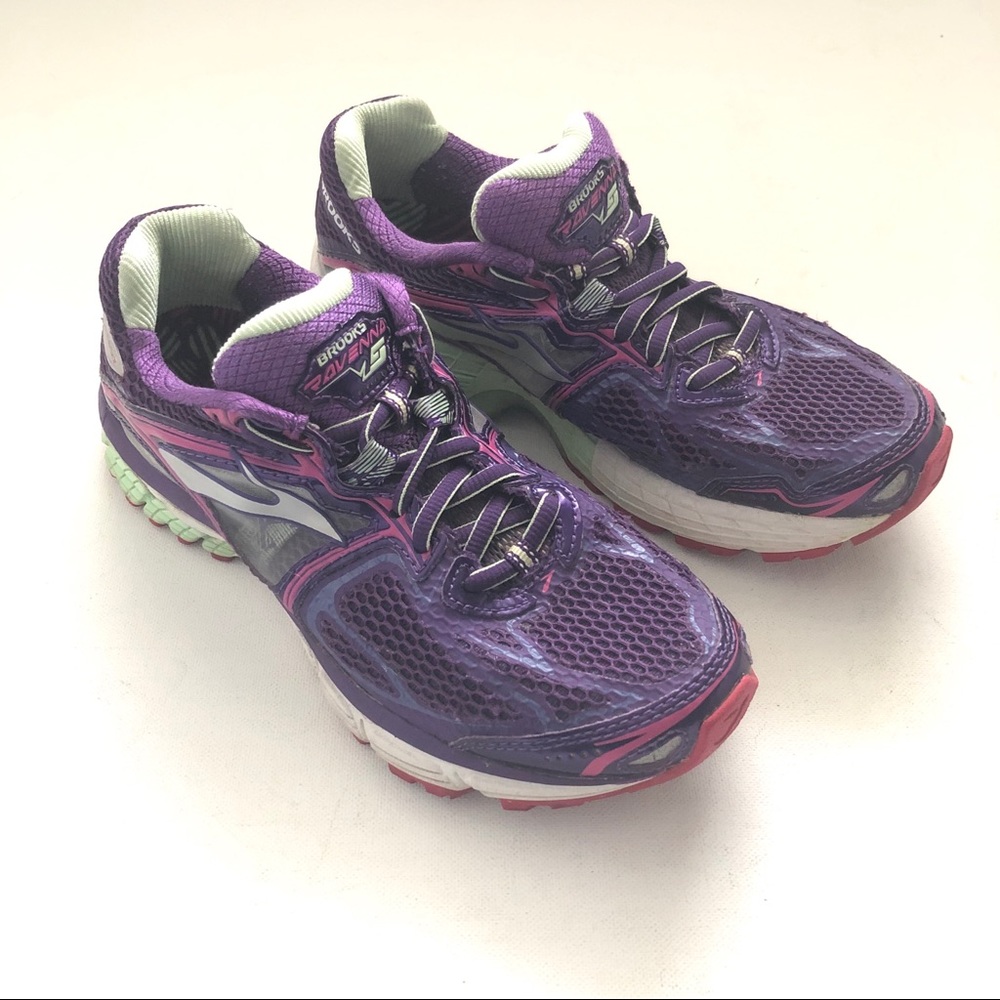 Brooks Ravenna 5 Athletic Running Sneakers  7 - Picture 2 of 11